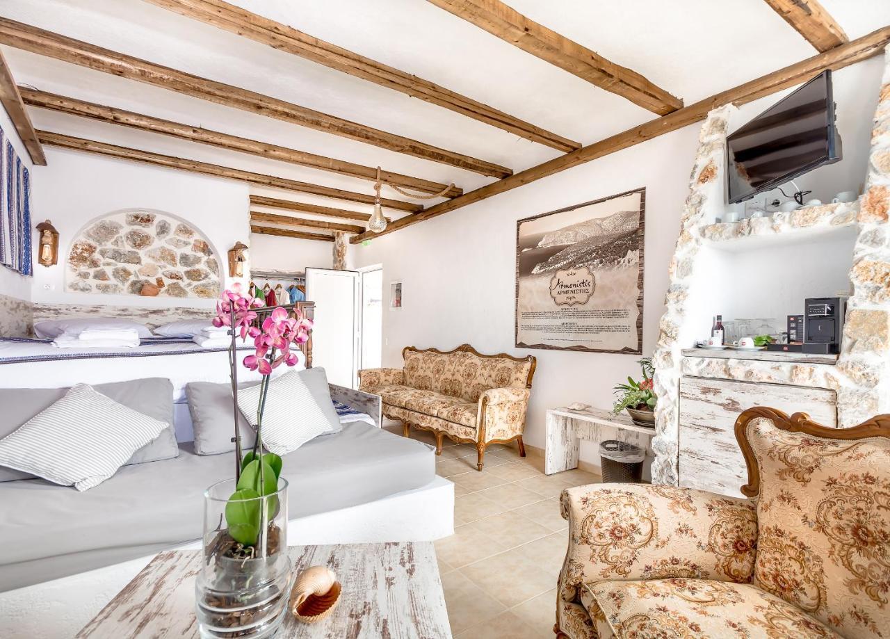 Limeri Traditional Guest House Monolithos  Екстер'єр фото