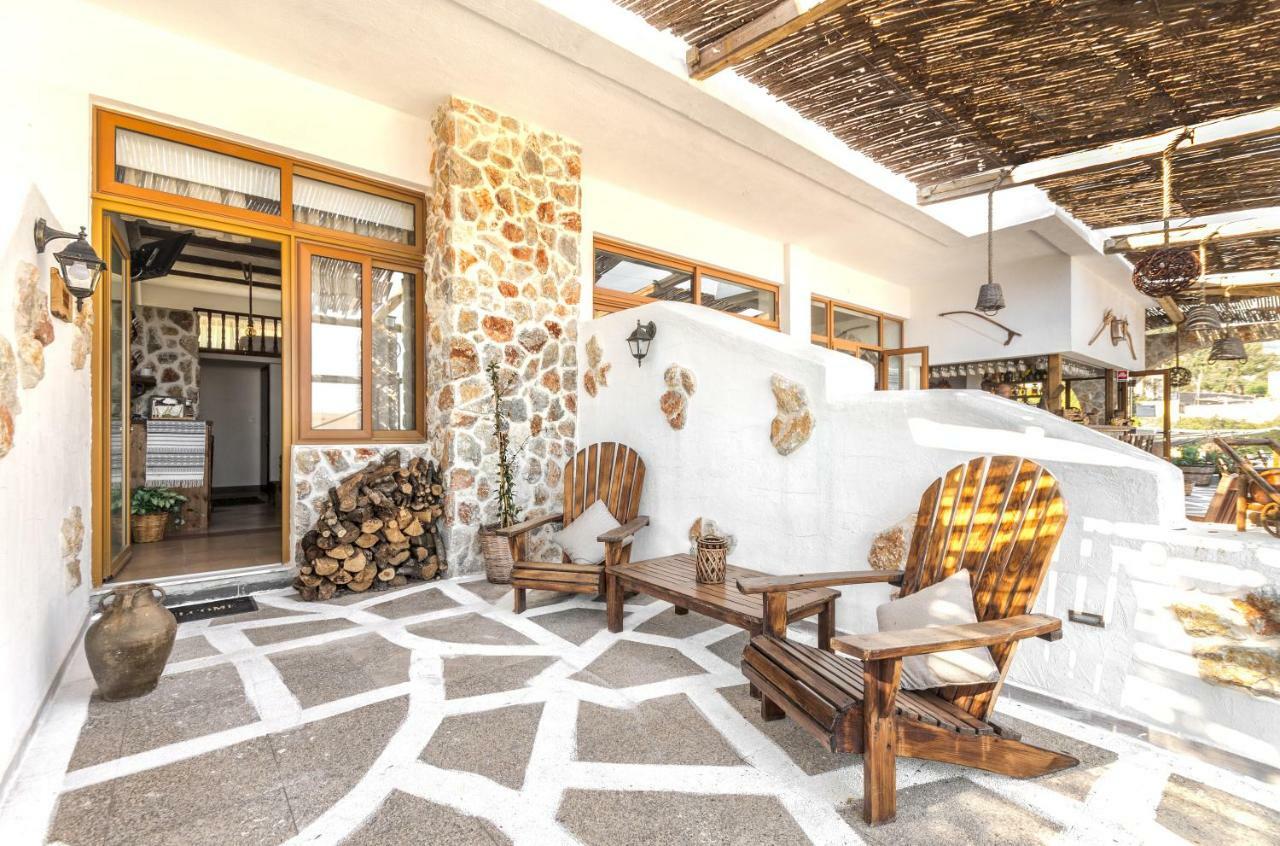 Limeri Traditional Guest House Monolithos  Екстер'єр фото